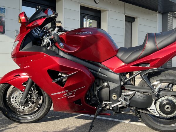 Triumph Sprint ST 1050 ABS – Image 8
