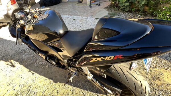 KAWASAKI ZX10R 2006 – Image 12