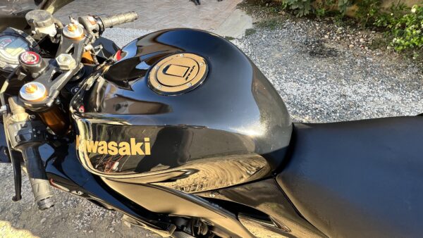 KAWASAKI ZX10R 2006 – Image 11