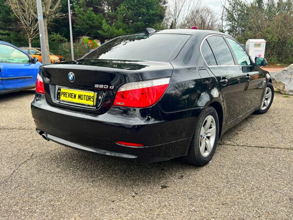 BMW 520D EXCELLIS 177CV 2010 – Image 16