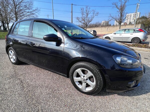 VW Golf VI 1.6l Tdi 105 TrendLine BlueMotion – Image 25