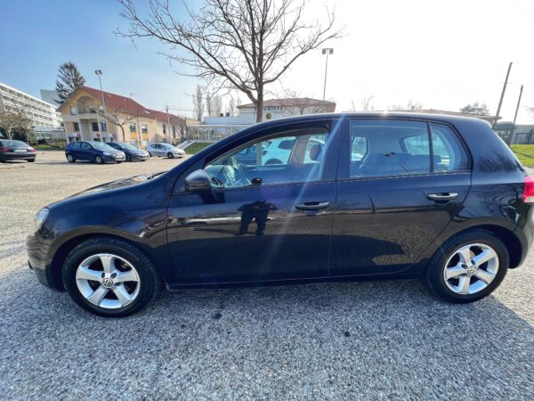 VW Golf VI 1.6l Tdi 105 TrendLine BlueMotion – Image 22