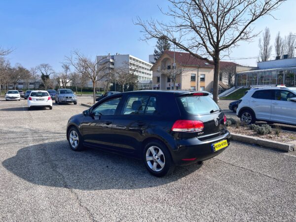 VW Golf VI 1.6l Tdi 105 TrendLine BlueMotion – Image 20