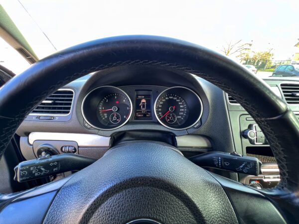 VW Golf VI 1.6l Tdi 105 TrendLine BlueMotion – Image 10