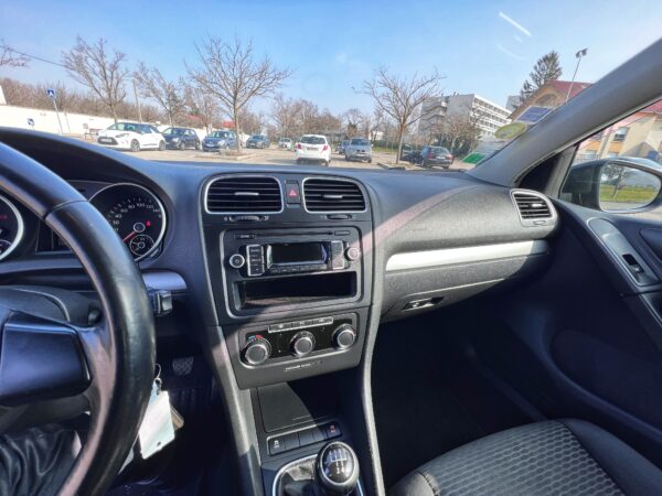 VW Golf VI 1.6l Tdi 105 TrendLine BlueMotion – Image 9