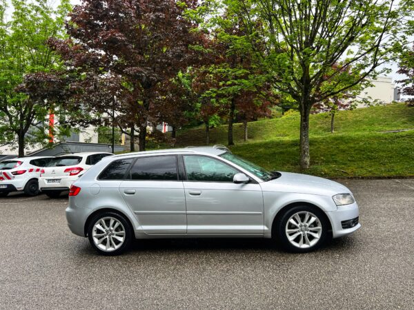 AUDI A3 SportBack Attraction 1.6 TDIe 105 2012 (8P ph 2) – Image 6