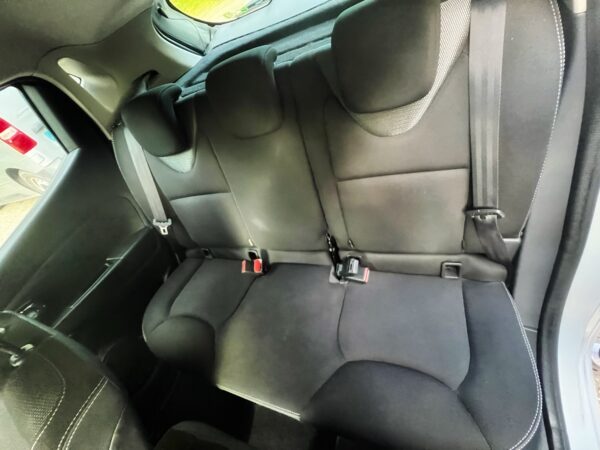 Renault Clio IV 1.5 DCi 90 Buisness Eco 2 – Image 4