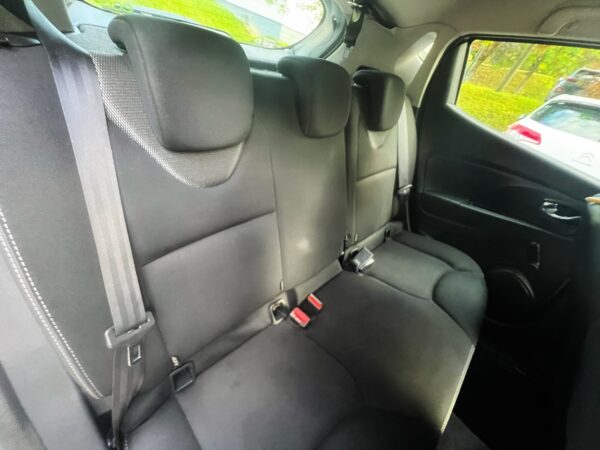 Renault Clio IV 1.5 DCi 90 Buisness Eco 2 – Image 2