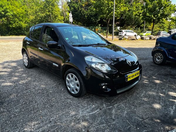 RENAULT CLIO III 1.5 DCI 90 DYNAMIQUE