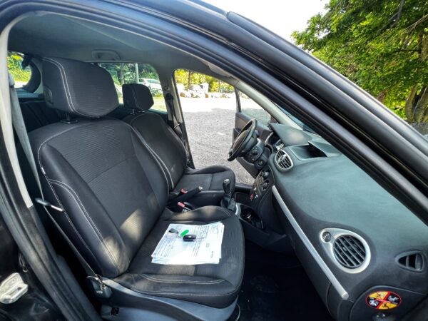 RENAULT CLIO III 1.5 DCI 90 DYNAMIQUE – Image 24