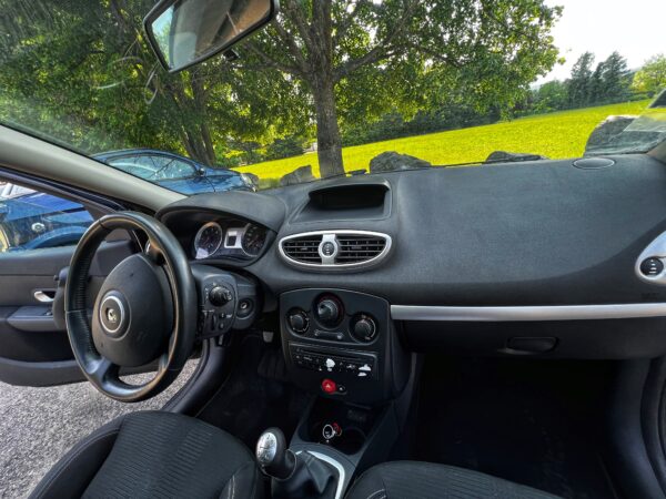 RENAULT CLIO III 1.5 DCI 90 DYNAMIQUE – Image 26