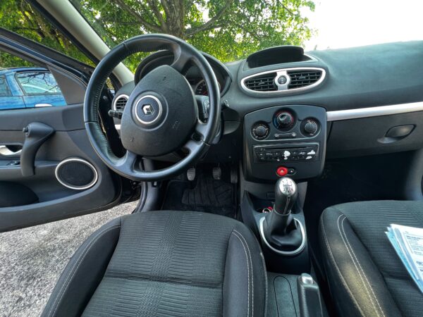 RENAULT CLIO III 1.5 DCI 90 DYNAMIQUE – Image 27