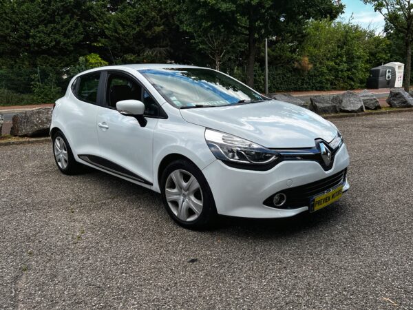 Renault Clio 1.5 dCi Business Eco2 – Image 2