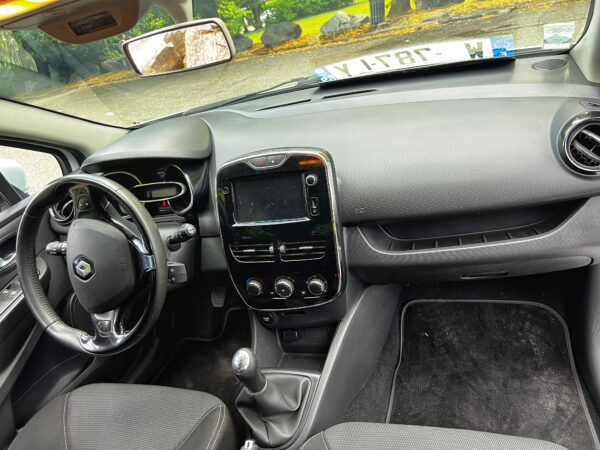 Renault Clio 1.5 dCi Business Eco2 – Image 14