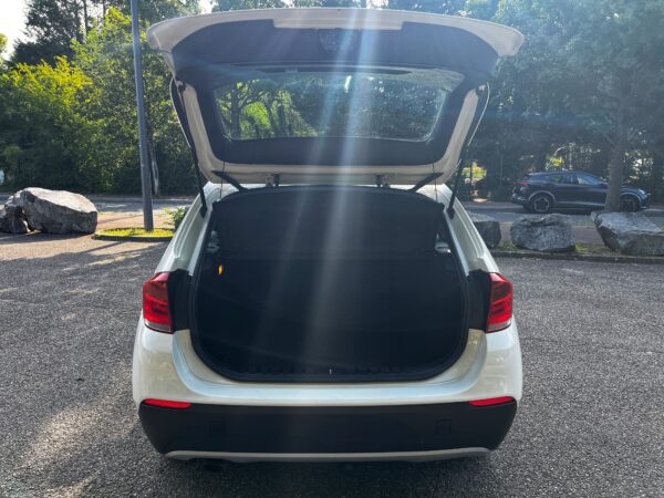 BMW X1 18 XD confort – Image 17