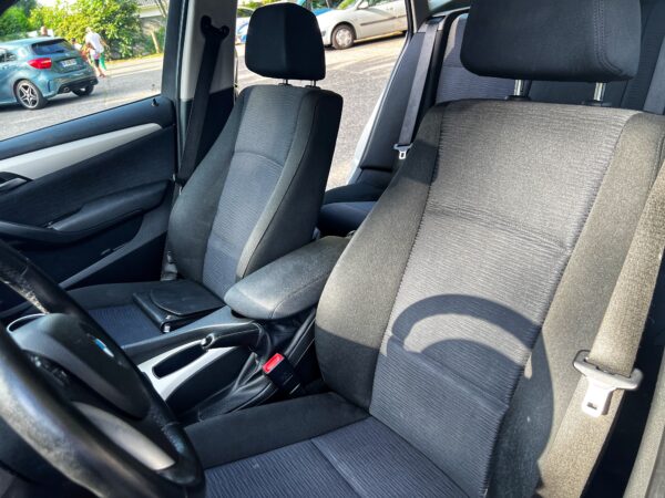 BMW X1 18 XD confort – Image 13