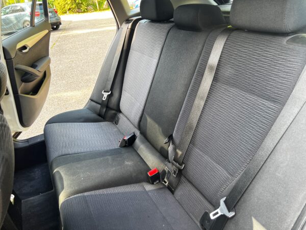 BMW X1 18 XD confort – Image 8