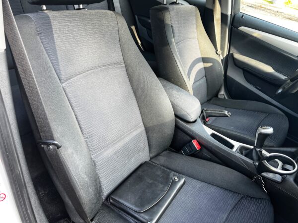 BMW X1 18 XD confort – Image 3